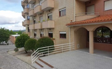 Apartamento 2 Quartos em O. Azeméis, Riba-Ul, Ul, Macinhata Seixa, Madail