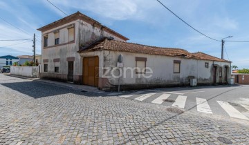 House 4 Bedrooms in Perafita, Lavra e Santa Cruz do Bispo