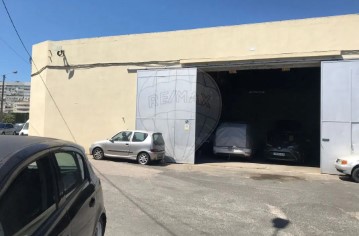 Industrial building / warehouse in Parque das Nações