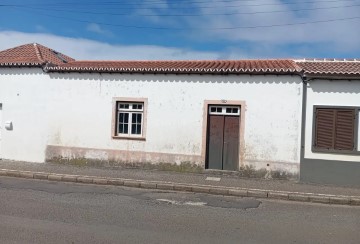 House  in Santa Cruz da Graciosa