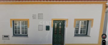 House 3 Bedrooms in Trigaches e São Brissos