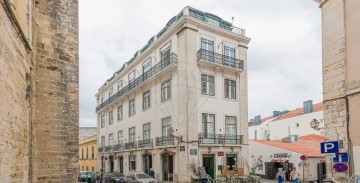 Apartamento 9 Quartos em Santa Maria Maior