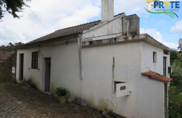 House  in Oleiros-Amieira