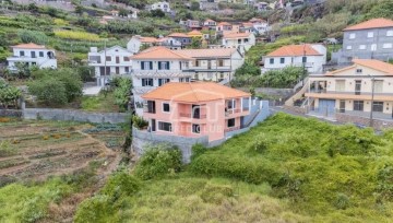 Moradia 5 Quartos em Ribeira Brava