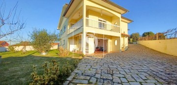 House 4 Bedrooms in Valença, Cristelo Covo e Arão