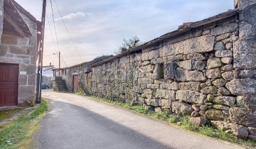 Moradia 5 Quartos em São João do Monte e Mosteirinho