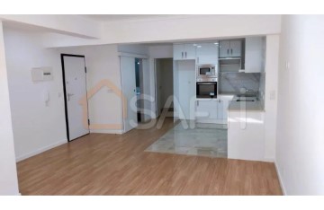 Apartamento 1 Quarto em Algueirão-Mem Martins