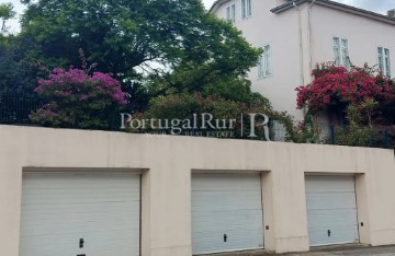 House 3 Bedrooms in Bonfim