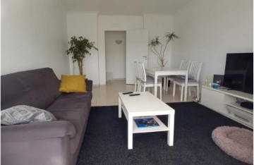 Apartamento 3 Quartos em Carcavelos e Parede