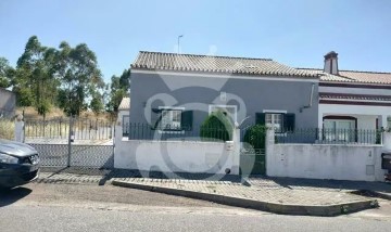 House 7 Bedrooms in Terena (São Pedro)