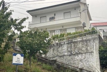 Maison 3 Chambres à Cantar-Galo e Vila do Carvalho