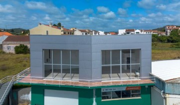 Industrial building / warehouse in Buarcos e São Julião