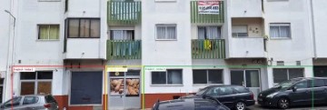 Commercial premises in Queluz e Belas