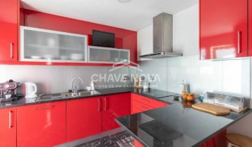 Apartment 2 Bedrooms in Arcozelo