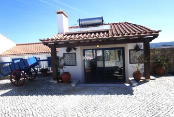 House 9 Bedrooms in Alto do Seixalinho, Santo André e Verderena