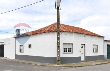 Maison 3 Chambres à Benfica do Ribatejo