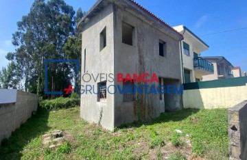 House 3 Bedrooms in Canidelo