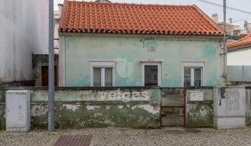 Casa o chalet 2 Habitaciones en Santo Onofre e Serra do Bouro