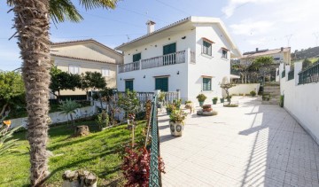 Maison 4 Chambres à Alhandra, São João dos Montes e Calhandriz