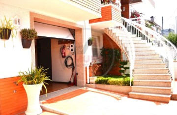 House 5 Bedrooms in Gondomar (São Cosme), Valbom e Jovim