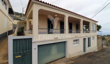 House 6 Bedrooms in Funchal (Santa Maria Maior)
