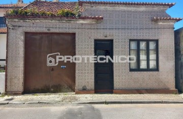 Moradia 4 Quartos em Ílhavo (São Salvador)