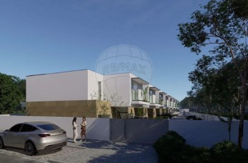 Casa o chalet 3 Habitaciones en Valença, Cristelo Covo e Arão