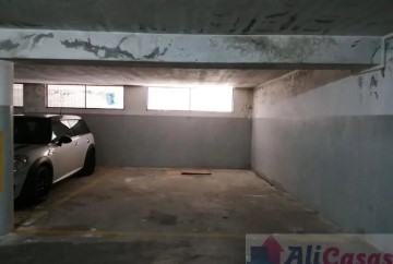 Garagem em São Felix da Marinha