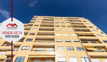 Apartamento 4 Quartos em Ramalde