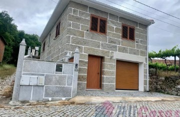 Casa o chalet 2 Habitaciones en Gestaçô