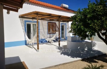 House 3 Bedrooms in Grândola e Santa Margarida da Serra