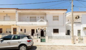 Maison 2 Chambres à Nossa Senhora da Conceição e São Bartolomeu