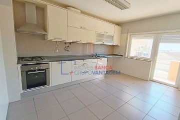 Apartamento 3 Quartos em Samora Correia