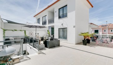 Maison 3 Chambres à Oeiras e São Julião da Barra, Paço de Arcos e Caxias