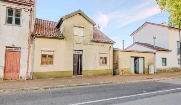 Maison 6 Chambres à Unhais da Serra