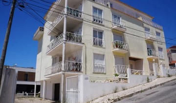 Apartamento 2 Quartos em Casal de Cambra