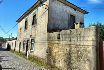 House  in Serzedo e Perosinho