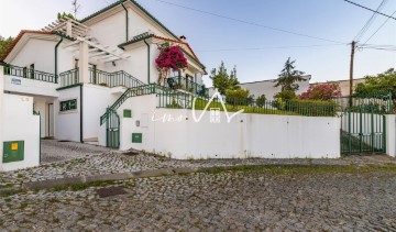 Maison 4 Chambres à Eiras e São Paulo de Frades