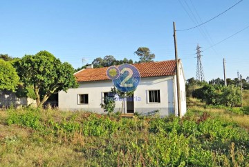 Maison 3 Chambres à Milagres