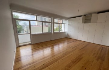 Apartamento 5 Quartos em Alvalade