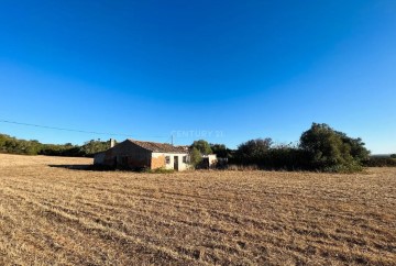 House  in Bordeira