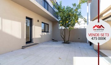 House 3 Bedrooms in Rio Tinto