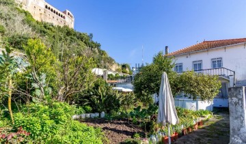 House  in Leiria, Pousos, Barreira e Cortes