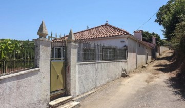 Moradia 3 Quartos em Alenquer (Santo Estêvão e Triana)