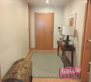 Apartment 3 Bedrooms in Pedrouços