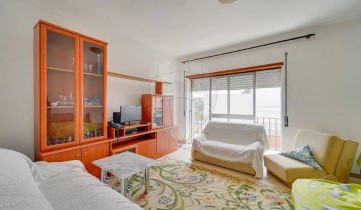 Apartamento 1 Quarto em Santa Clara e Castelo Viegas