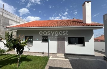 Casa o chalet 4 Habitaciones en Santa Iria de Azoia, São João da Talha e Bobadela