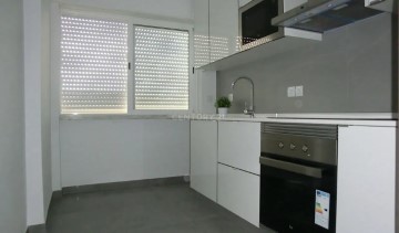 Apartment 2 Bedrooms in Odivelas