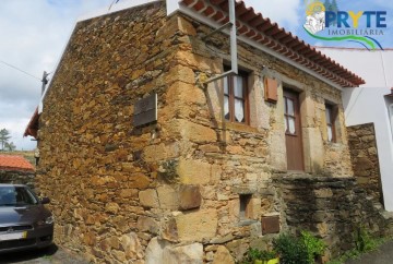 Maison 3 Chambres à Sobreira Formosa e Alvito da Beira