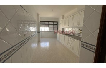 Apartamento 3 Quartos em Cidade de Santarém